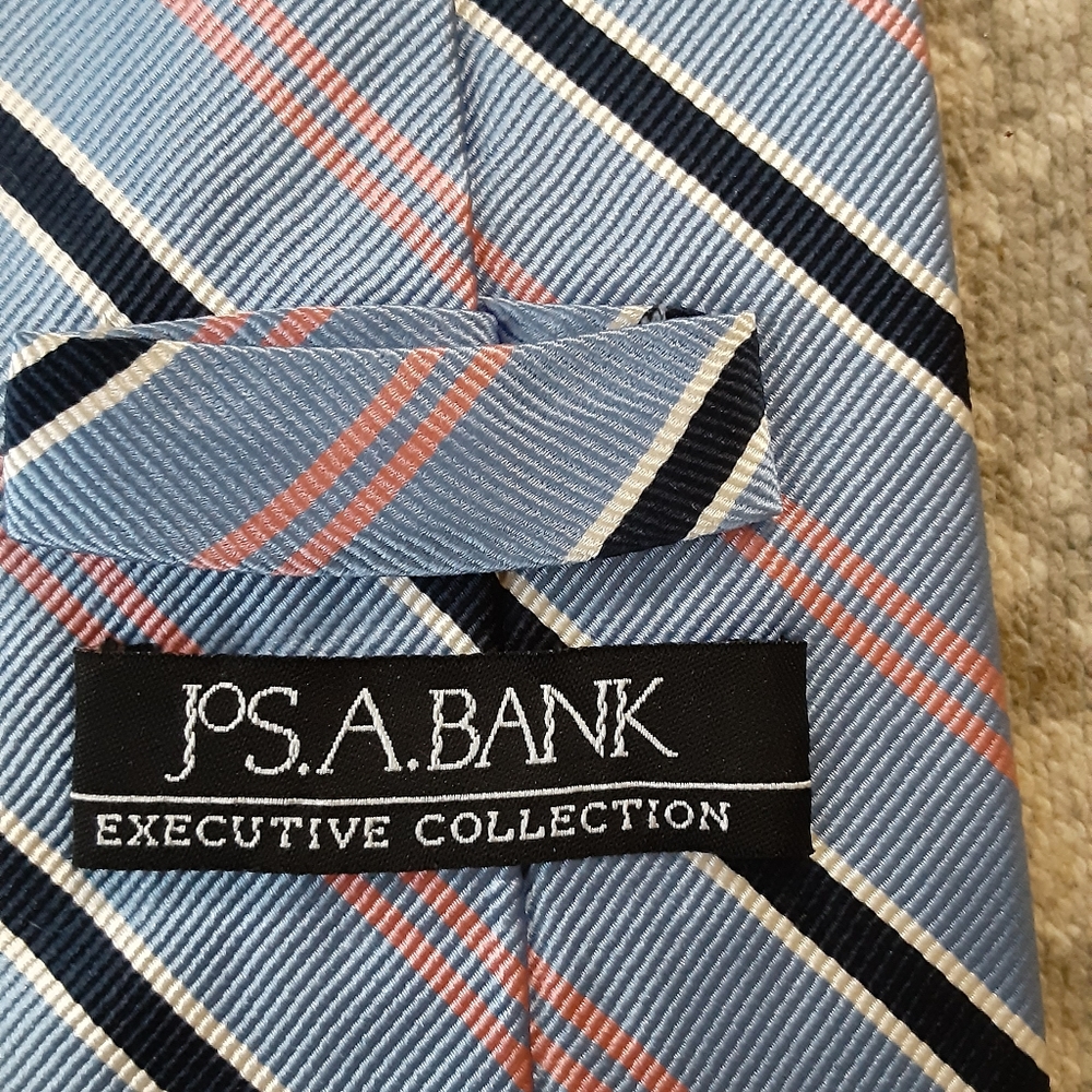 Men's tie